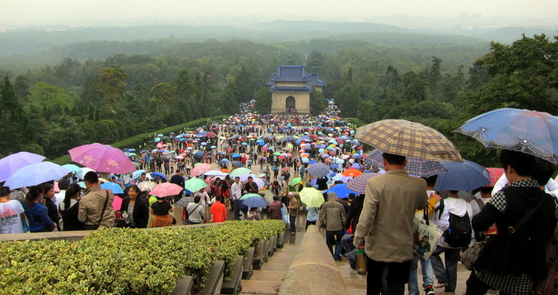 Sun Yat Sen's Mausoleum on a rainy day